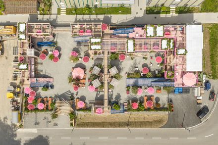 Remise Rosa Complex