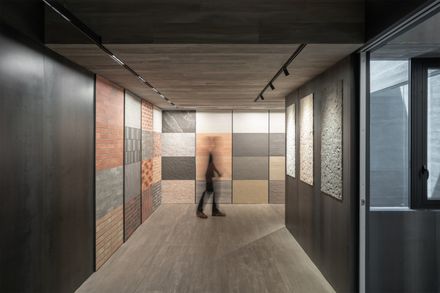 Jordnära Cafe & PHOMI Showroom