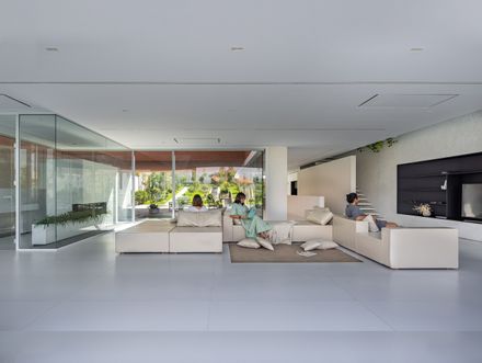 Az-Boroun Villa