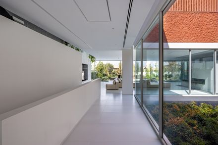 Az-Boroun Villa