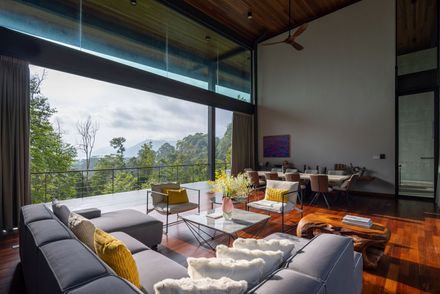 Liù Lín Residence