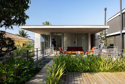 JQY House