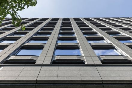 Yaesu Daibiru Office Building