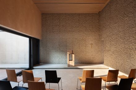 Sungui Church Cultural Space (ㅅㄱ)