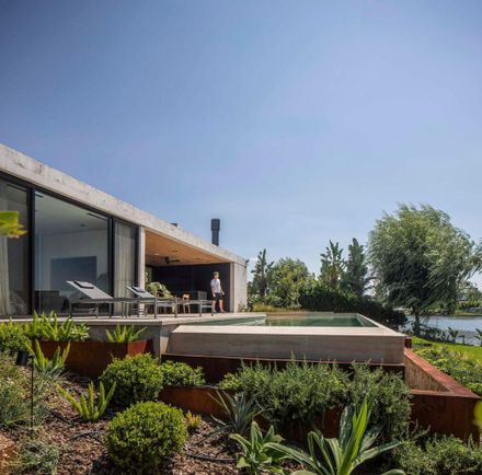 HIKARI House