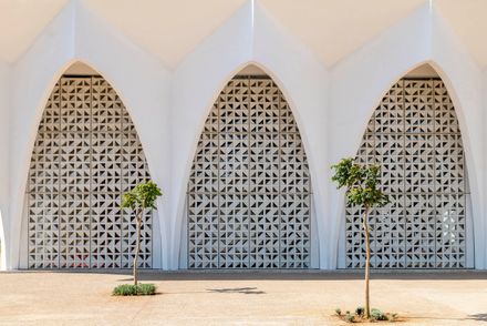 Plage Des Nations Mosque