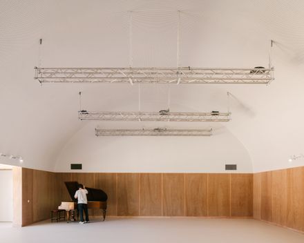 Cultural Center In Vaison-la-romaine