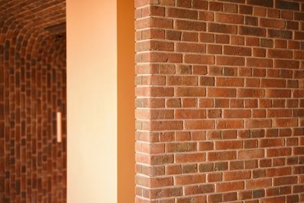 Middle Envelope Apartment