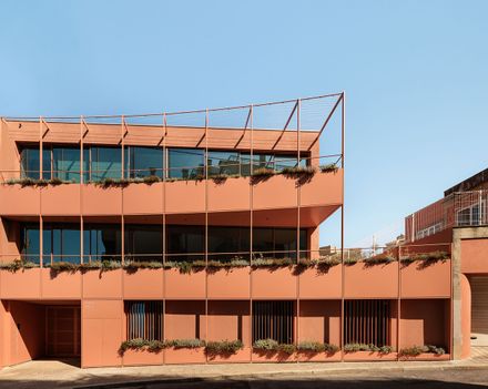 Padre Luís Cabral Building