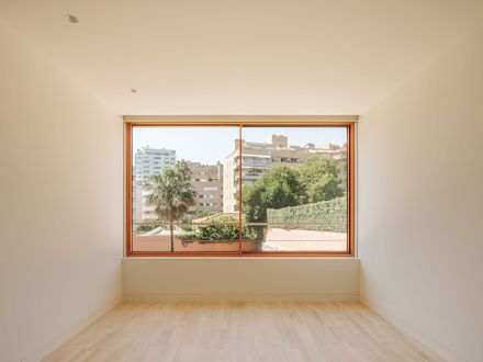 Padre Luís Cabral Building