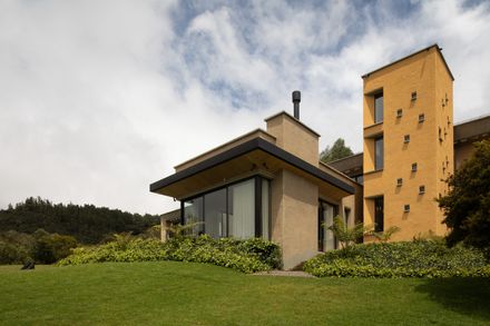 Casa De Tierra