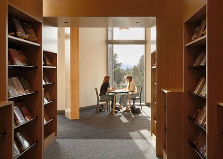 Central Library At Stevens Ranch
