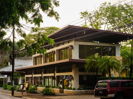 Plaza Pochote Commercial Center