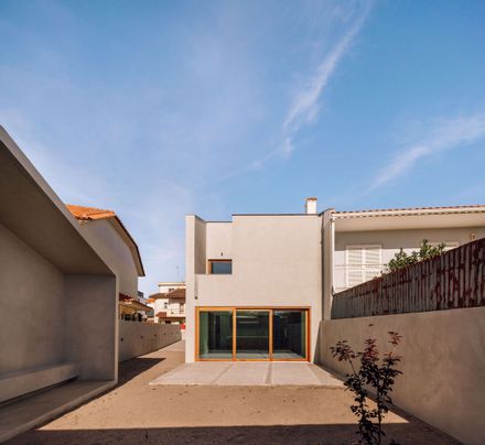 Poliedro I House
