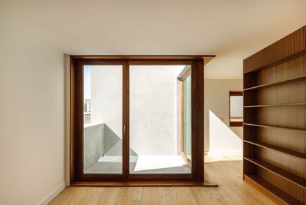 Poliedro I House