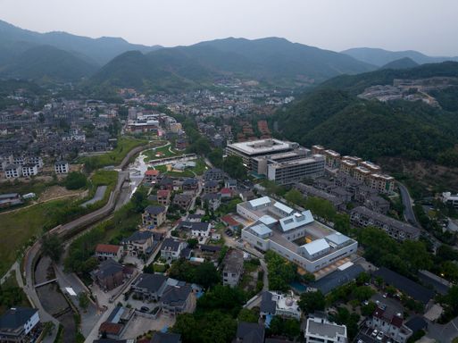 7Hills Yard - Hillstation Brand Center