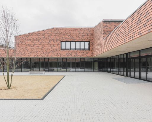 Primary School Krampnitz
