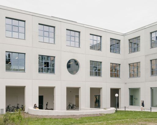 Art Center