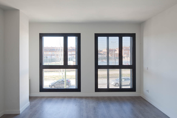 42 Social Housing In The New District Of Barajas