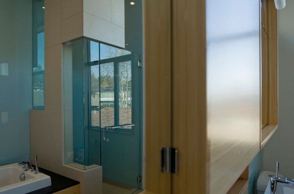 Screen House by Randy Bens Architect