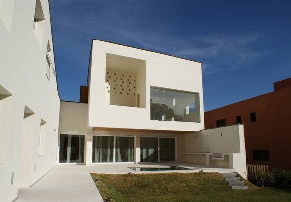 Malinalco House