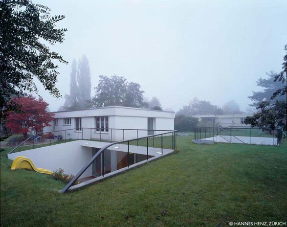 House Gross