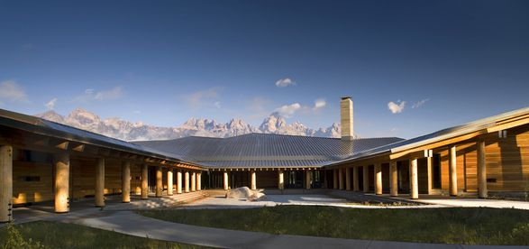 Craig Thomas Discovery And Visitor Center