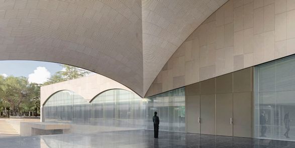 IESE Business School