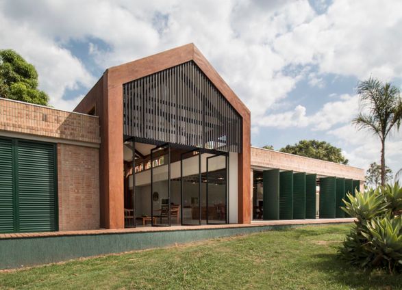 Fazenda Primavera House