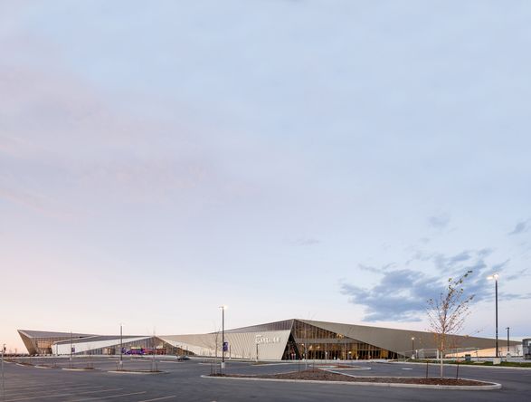 Clareview Community Recreation Centre - Architectures - Jidipi