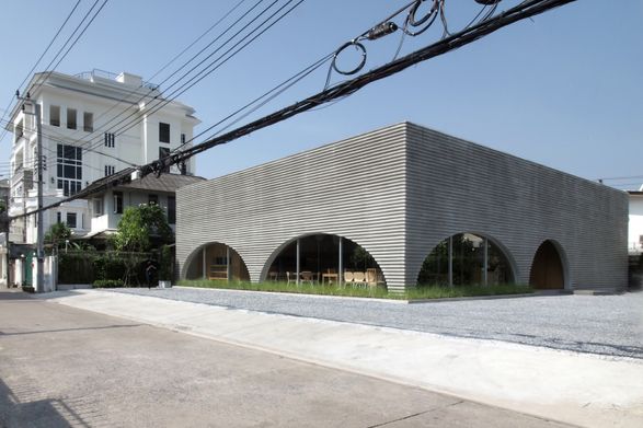 Khao Niao Restaurant + Onda Cafe