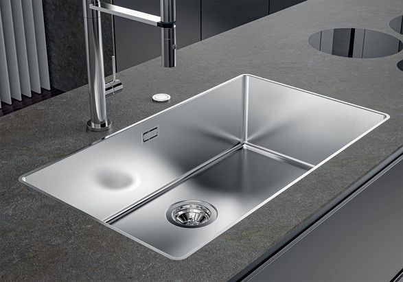 Fosters Phantom Sink