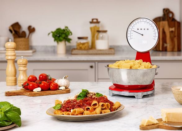 Smeg Analog and digital Kitchen Scale