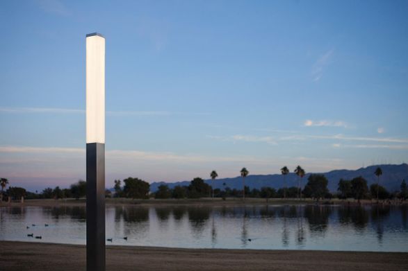 Forms+Surface Rincon Pedestrian Outdoor Bollard Lighting