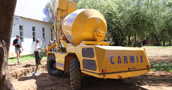 Carmix 2.5 Tt Oncrete Mixer Truck
