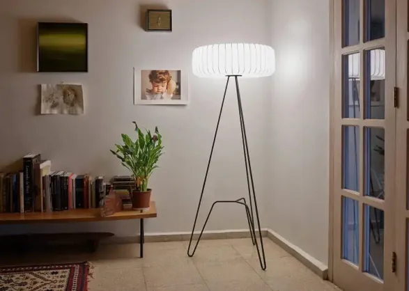 Aqua M Floor Lamp