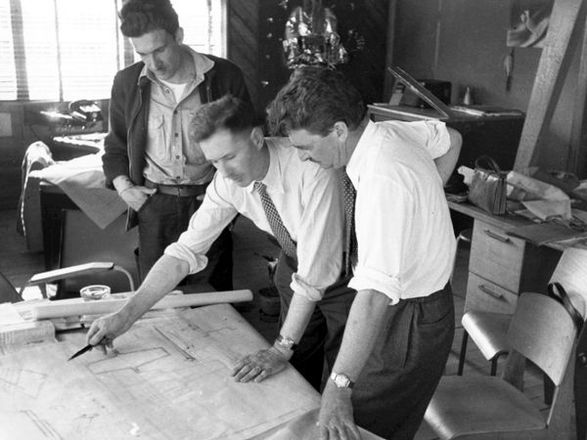 Vitra Abat-Jour Conique Wall Lamp