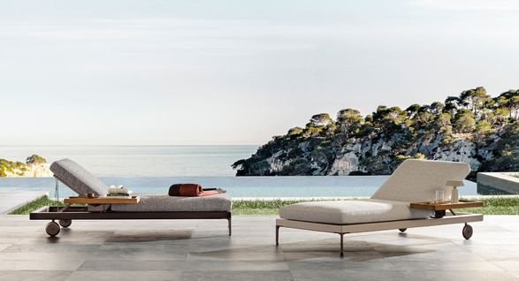Minotti Patio Daybed