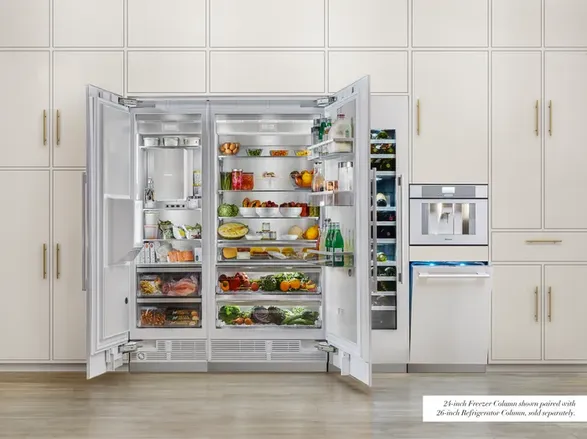 Thermador Freedom® Built-in Refrigerator Column 30'' Panel Ready