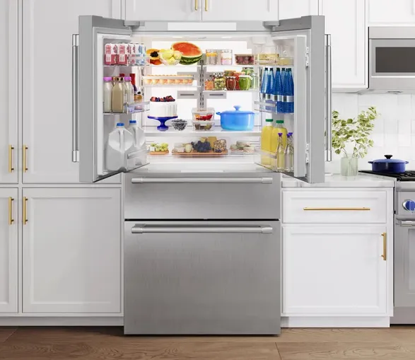 Thermador Professional Freestanding French Door Bottom Mount Refrigerator 36'' Professional Panel Ready, Stainless Steel