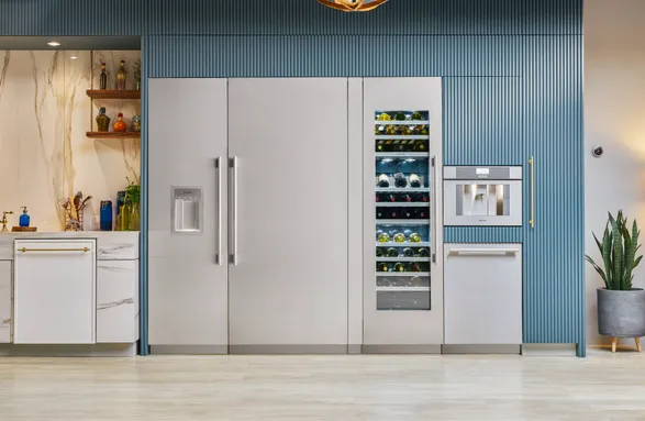 Thermador Freedom® Built-in Freezer Column 24'' Panel Ready