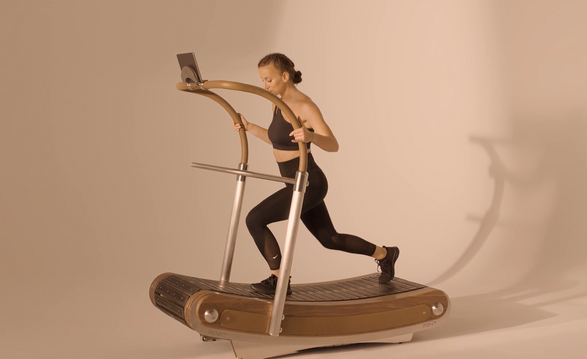 Pent Irena™ Premium Curve Manual Treadmill