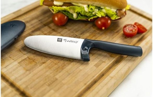 Zwilling Zwilling Twinny Knife 4.25 Inch Chef's Knife