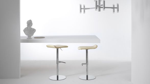 Julia Italia Konga Stool