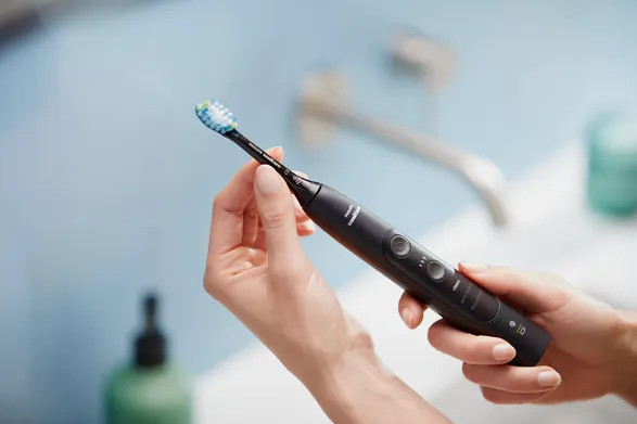 Philips Expertclean 7300 Electrical Toothbrush