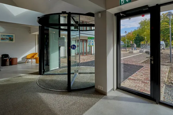 Emco Clean-off System Conform Flooring