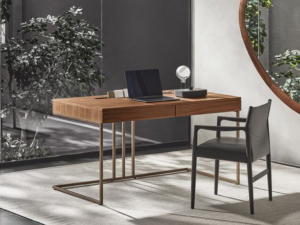 Porada Kepler Writing Desks