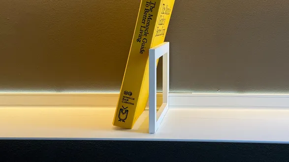 Strackk Bookend - 22cm Deep Shelf