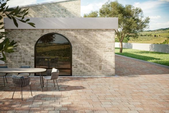 Favaro1 Borgo Antico Paving