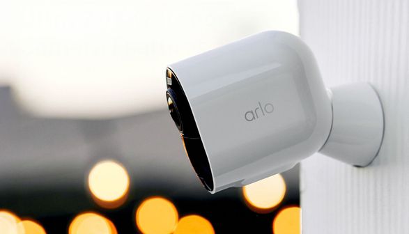 Arlo Ultra 2 Wireless Security Camera